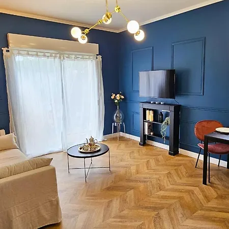 Appartement Le Bd Haussmann, Chic & Raffine ! Cholet Exterior photo